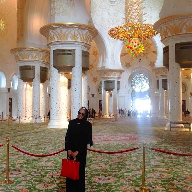 Chika Ike Sheikh Zayed Grand Mosque 36NG 3