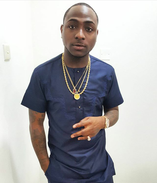 Davido Looks All Swagged Up In Blue Traditional Attire (Photo)