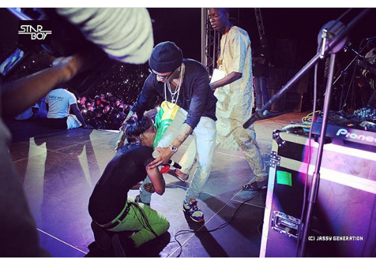 More Photos Of Wizkid Performing At Mali (1)