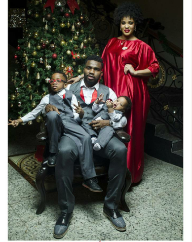 Joseph Yobo And His Family Looking Adorable In Christmas Themed Photos (4)