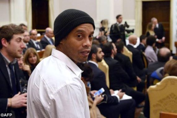 Football Legend, Ronaldinho Meets Pope Francis (Photos) (2)