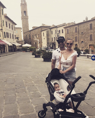 John Legend, Chrissy Teigen & Their Baby Enjoy Vacation In Italy (2)