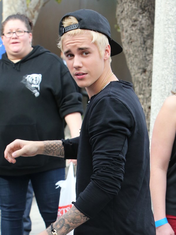 Justin Bieber Dyes Hair Blonde To Impress Selena Gomez|PHOTOS - Information  Nigeria