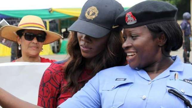 Tiwa-Police-Woman-Selfie